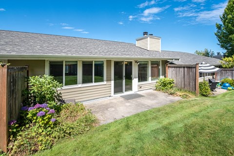 Backyard at Village at The Pointe Apartments, Tacoma, 98407