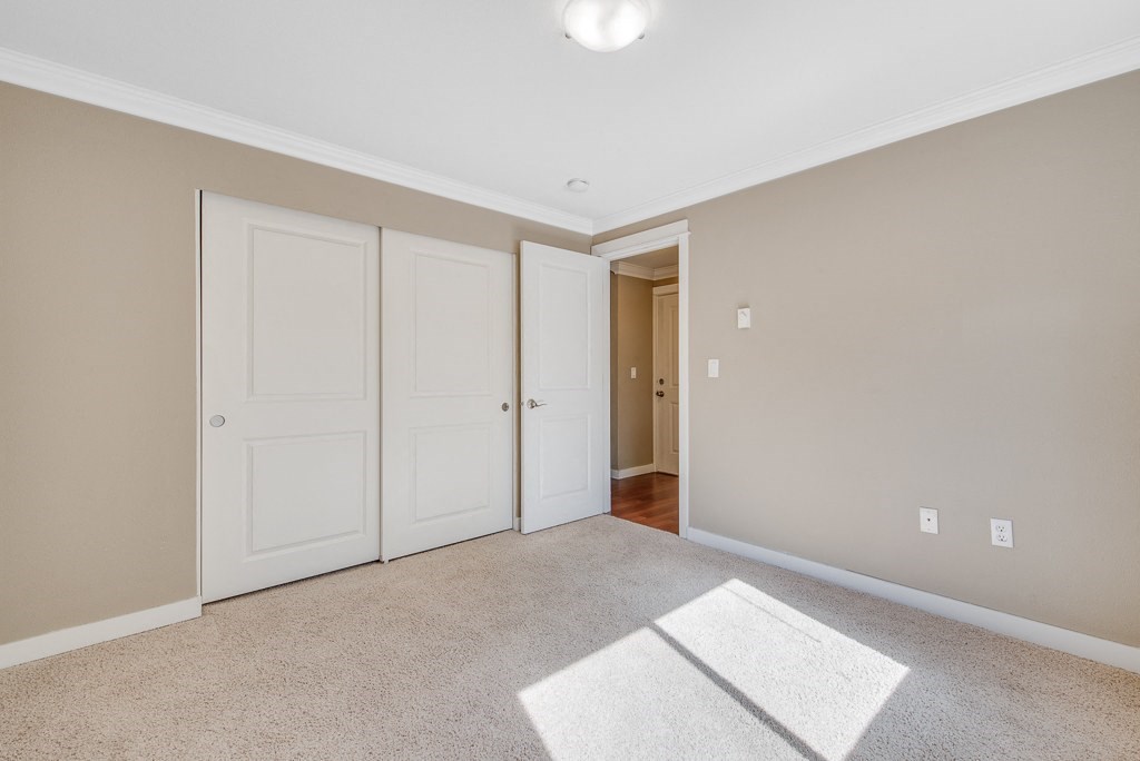 Bedroom at Whispering Brook Apartments, Des Moines, WA