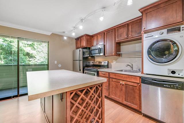 1-bedroom apartment at Whispering Brook Apartments in Des Moines, WA