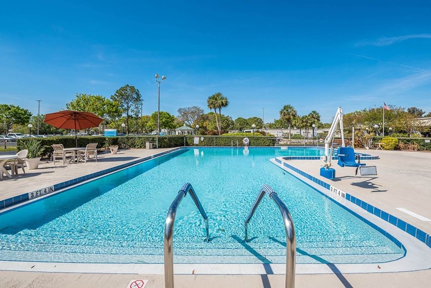 The Lenox At Merritt Island Apartments, 1200 S. Courtenay Pkwy