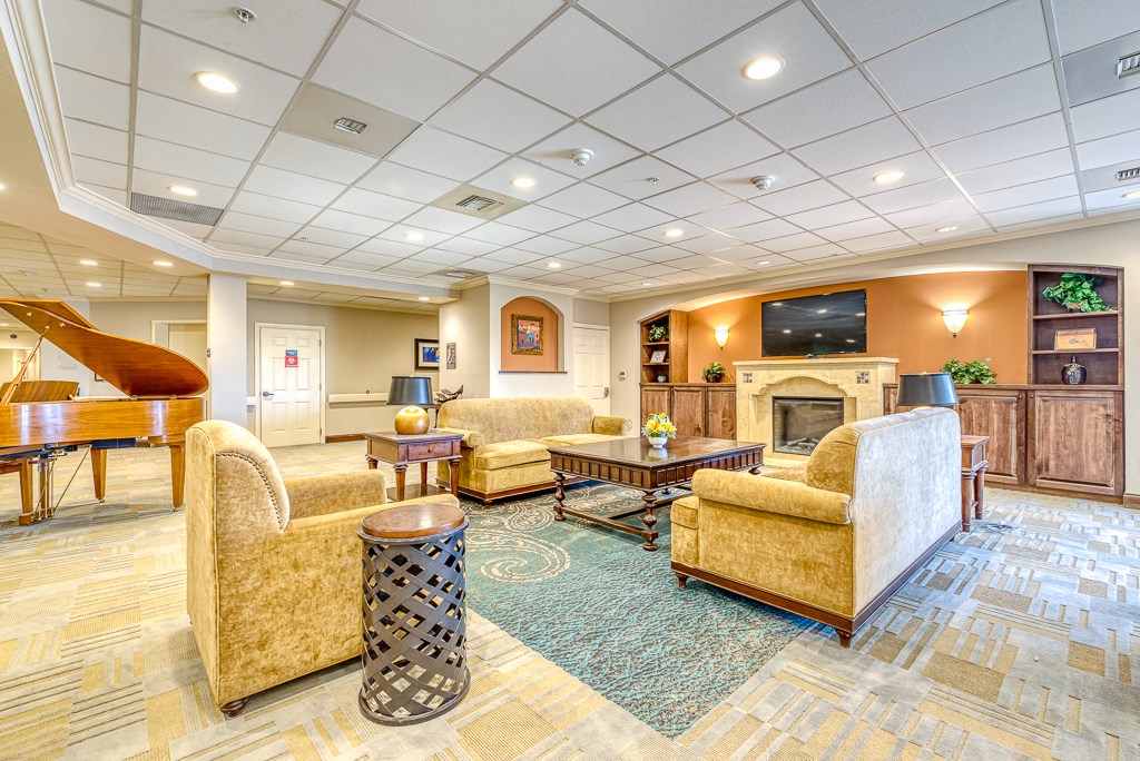 Sierra Blanca Apartments is a similar property to Local 1896 located in Santa Fe