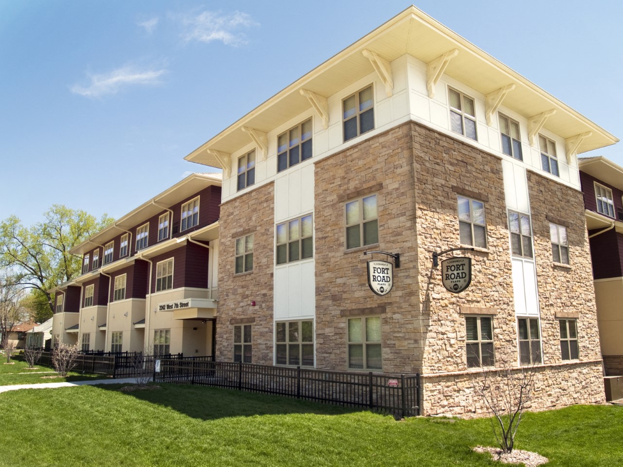 2242 7Th St. West 1-3 Beds Apartment for Rent