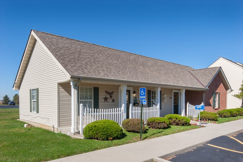 Highland Village Image