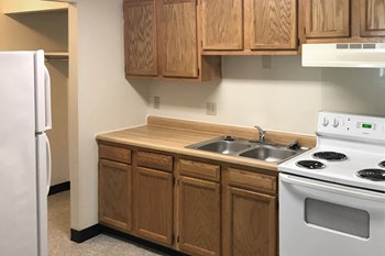 Ridgewood Place Community Photo - Photo Gallery 3
