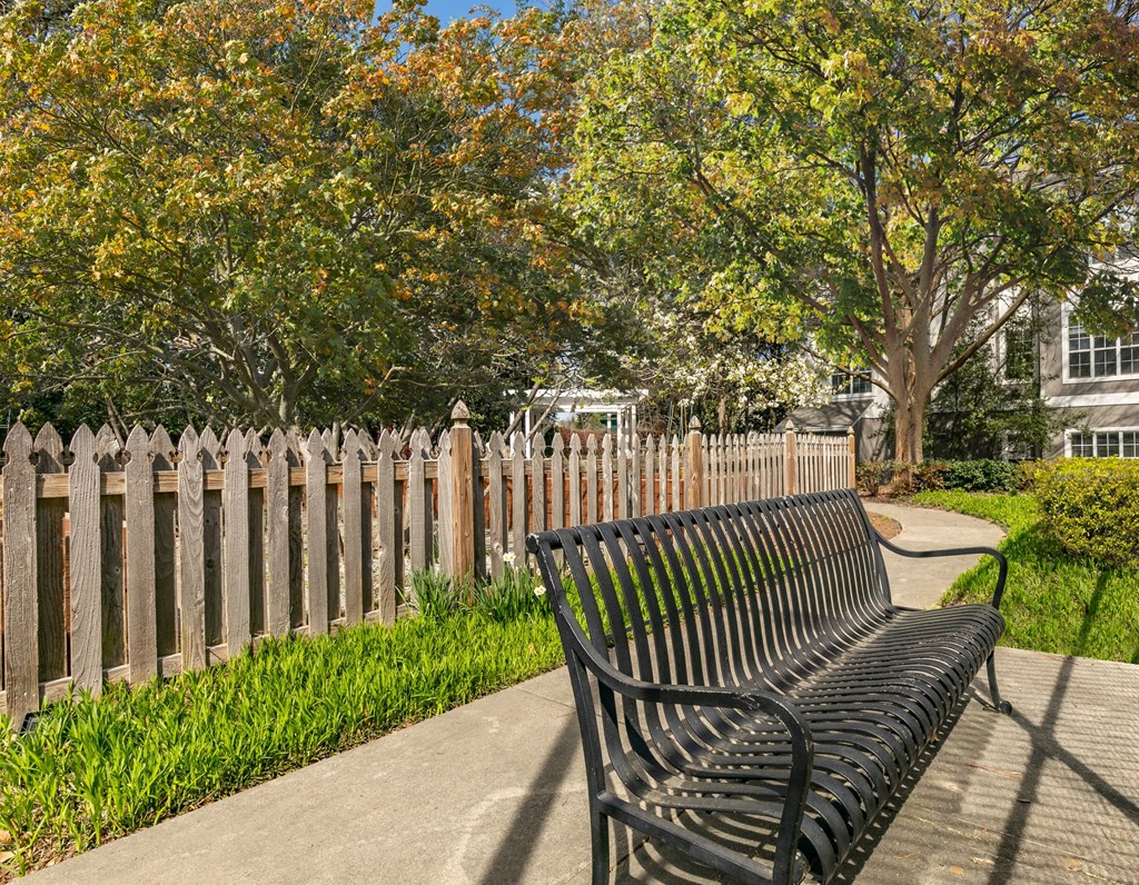 Beautiful Outdoor Landscaping at Willowest at Lindbergh in Atlanta, GA