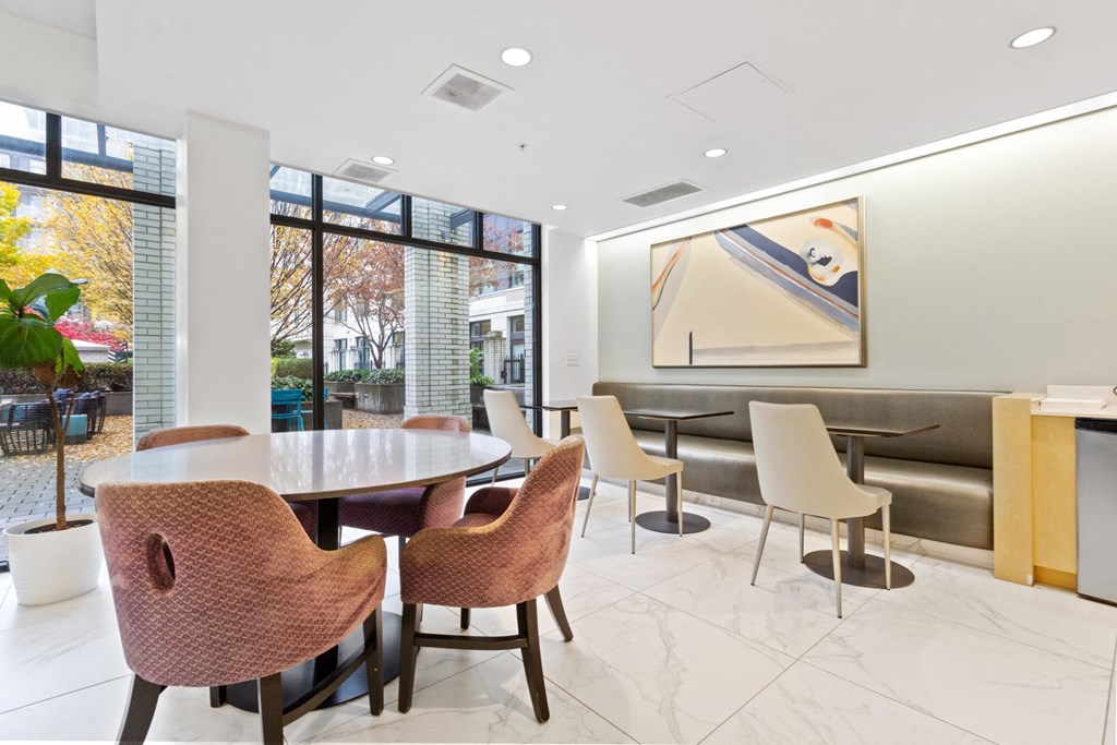 Great Remote-Work Space at The Parker Apartments, Portland, OR, 97209