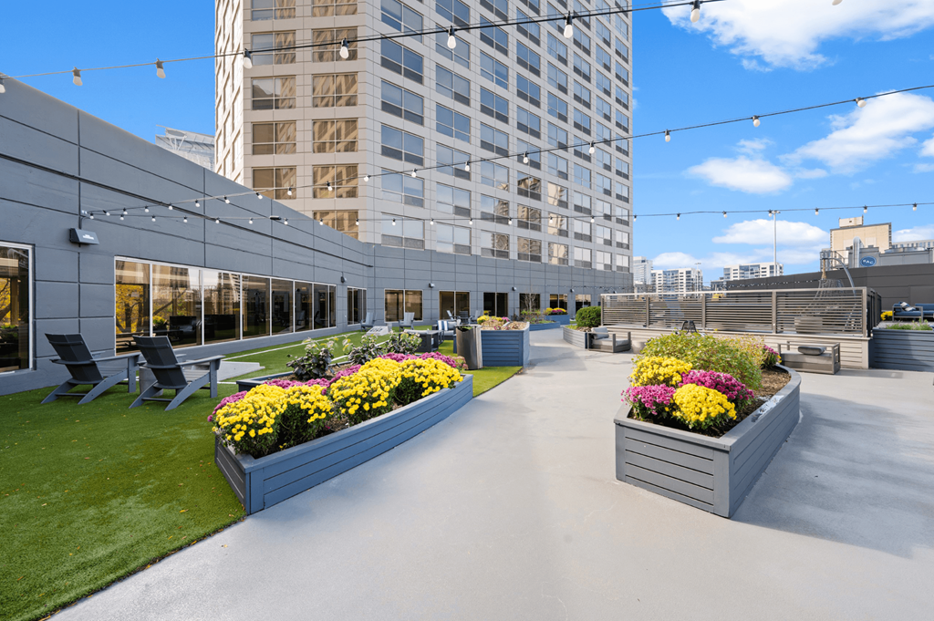 Rooftop Patio at Presidential Towers in Chicago, IL