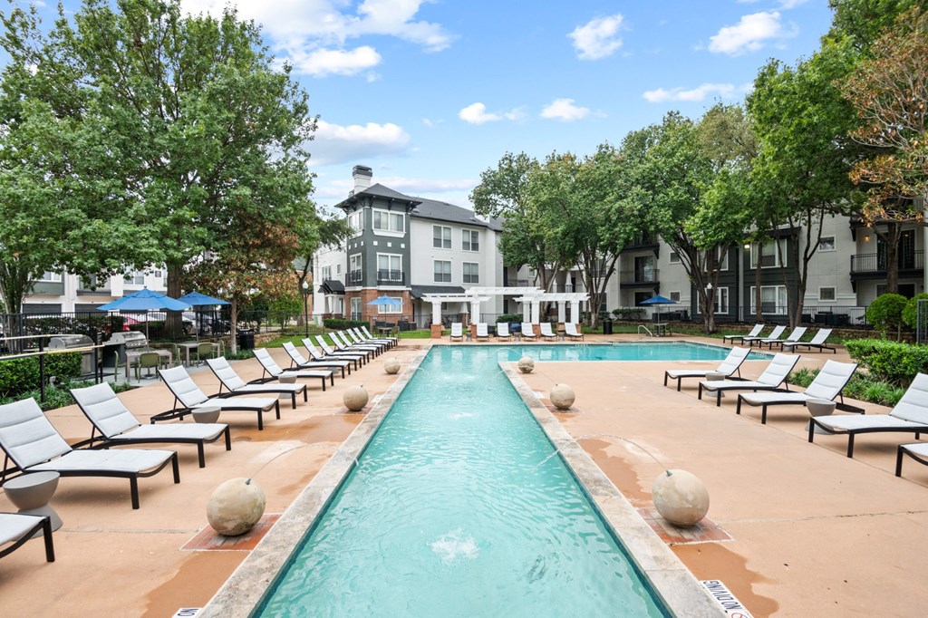 Plush lounge chairs at Mission Gate in Plano TX
