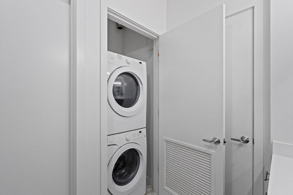 Ensuite Washer and Dryer at The Parker Apartments in Portland, OR 97209
