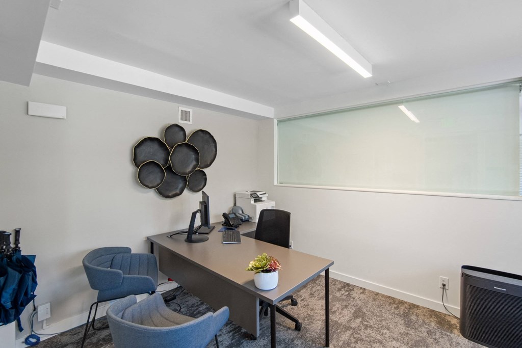 Office at Delphine on Diamond in San Francisco, CA 94131