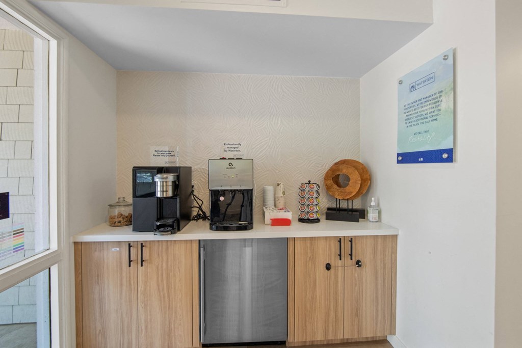 Refreshments Table at Delphine on Diamond in San Francisco, CA 94131