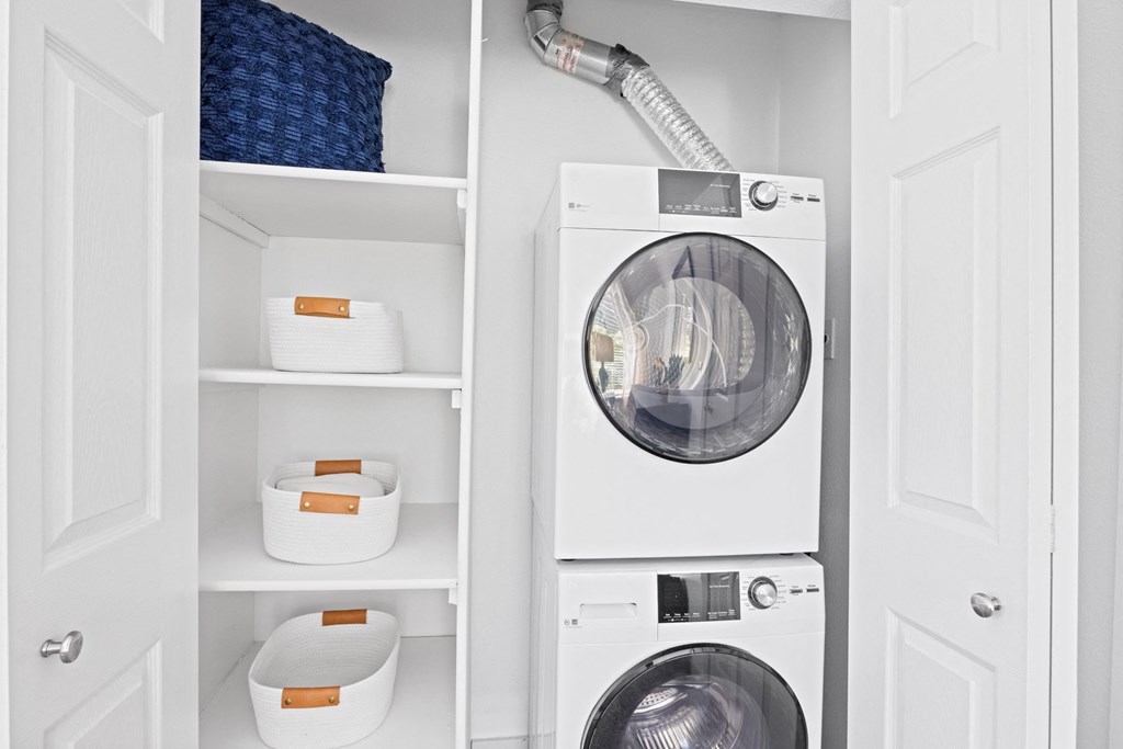 In-Unit Washer and Dryer at The Lakes in Bellevue, WA 98007 In-Unit Washer and Dryer at The Lakes in Bellevue, WA 98007