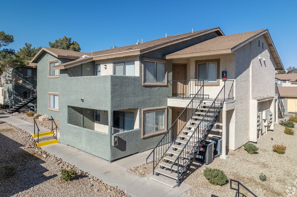 Come home to Sunset Winds in Henderson, NV 89014