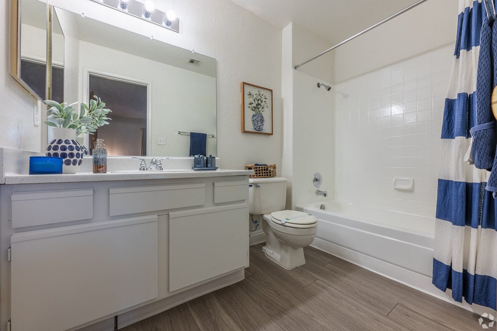 Spacious bathroom at Sunset Winds in Henderson, NV 89014