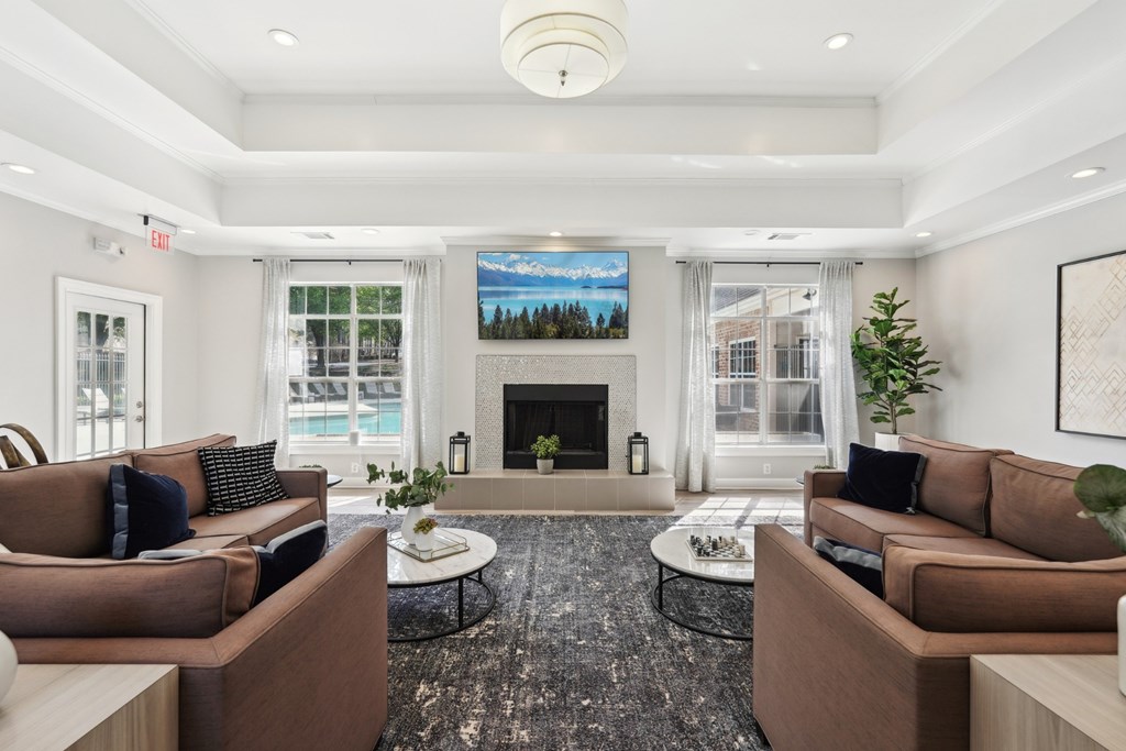 Spacious Common Area at Gwinnett Pointe Apartments in Norcross, GA 30093