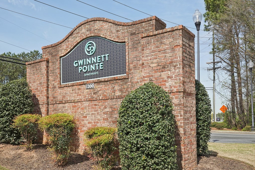 Outdoor Sign of Gwinnett Pointe Apartments in Norcross, GA 30093