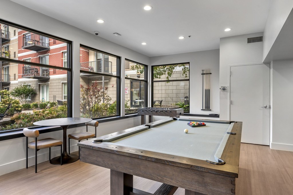 Community Game Lounge at Avant at the Arboretum Apartments in Lisle, IL 60532