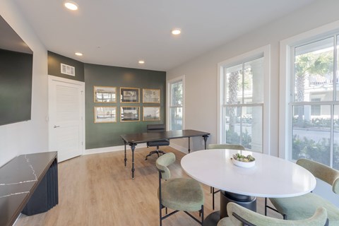Community Co-Working Lounge at The Merchant Apartments in Charleston, SC 29403