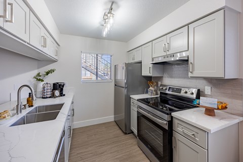 Updated Kitchen at Sunset Winds Apartments in Henderson, NV 89014