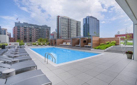 Rooftop Pool at The Elle Apartments, Illinois