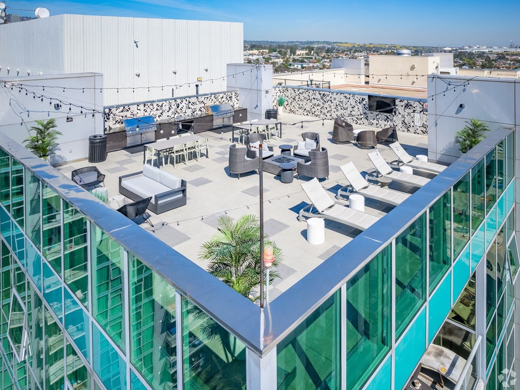 arial view of the rooftop patio at Vue, San Pedro, CA 90731