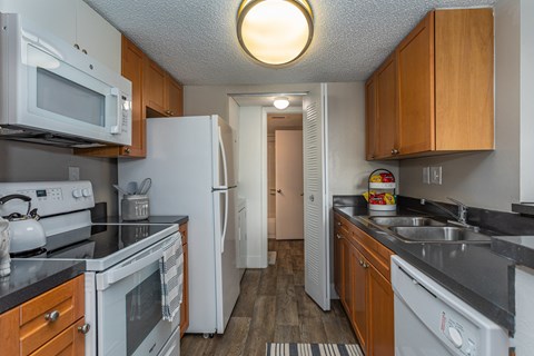 10650 Washington St 1-2 Beds Apartment for Rent
