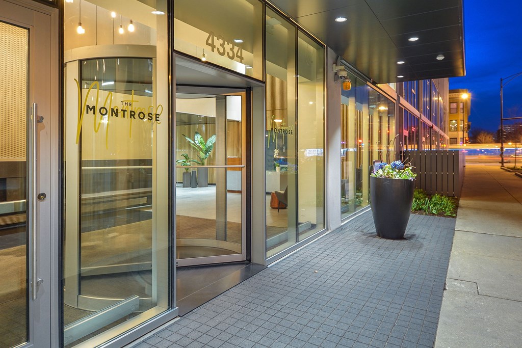 The montrose apartments | The Montrose Apartments in Chicago, IL