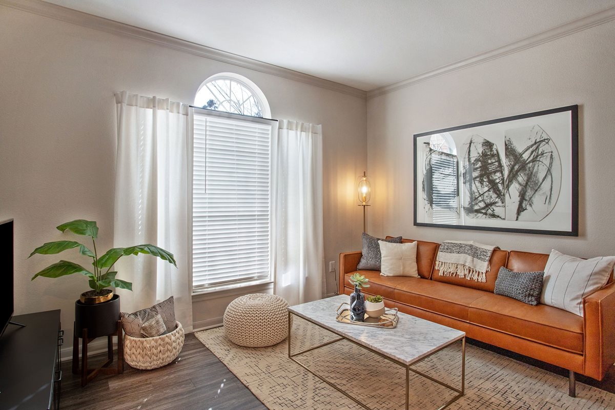 Volare At The Woodlands Apartments