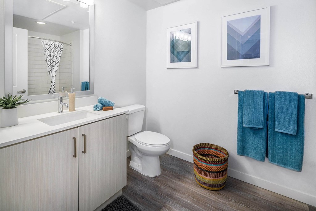 Bathroom at G12, Los Angeles