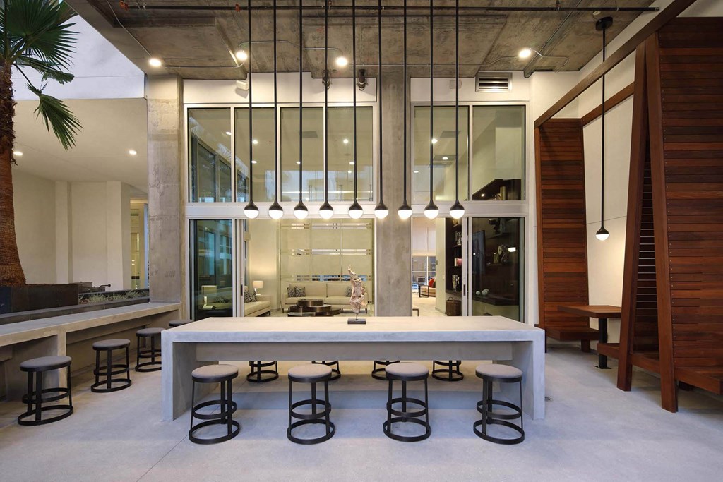 Counter at G12, Los Angeles, 90015