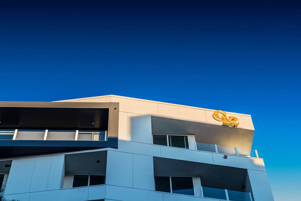 Building areaat G12, California, 90015