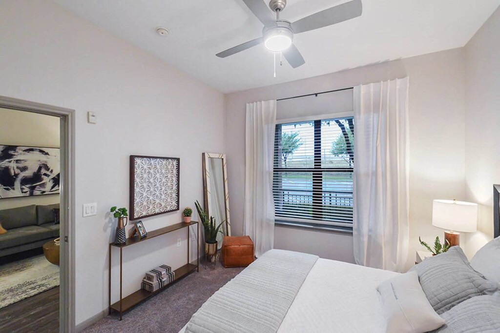 Gramercy on the Park Bedroom at Gramercy on the Park, Texas