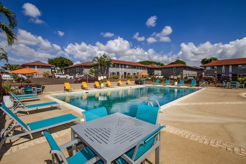 Sparkling pool at MALA GROVE Apartments, Waipahu, HI