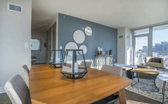 Dining Area at The Elle Apartments, Chicago, Illinois