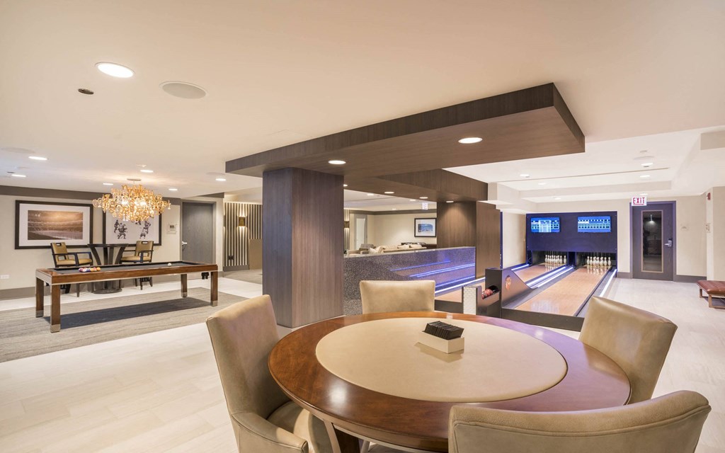 Social Lounge at The Elle Apartments, Chicago, 60605