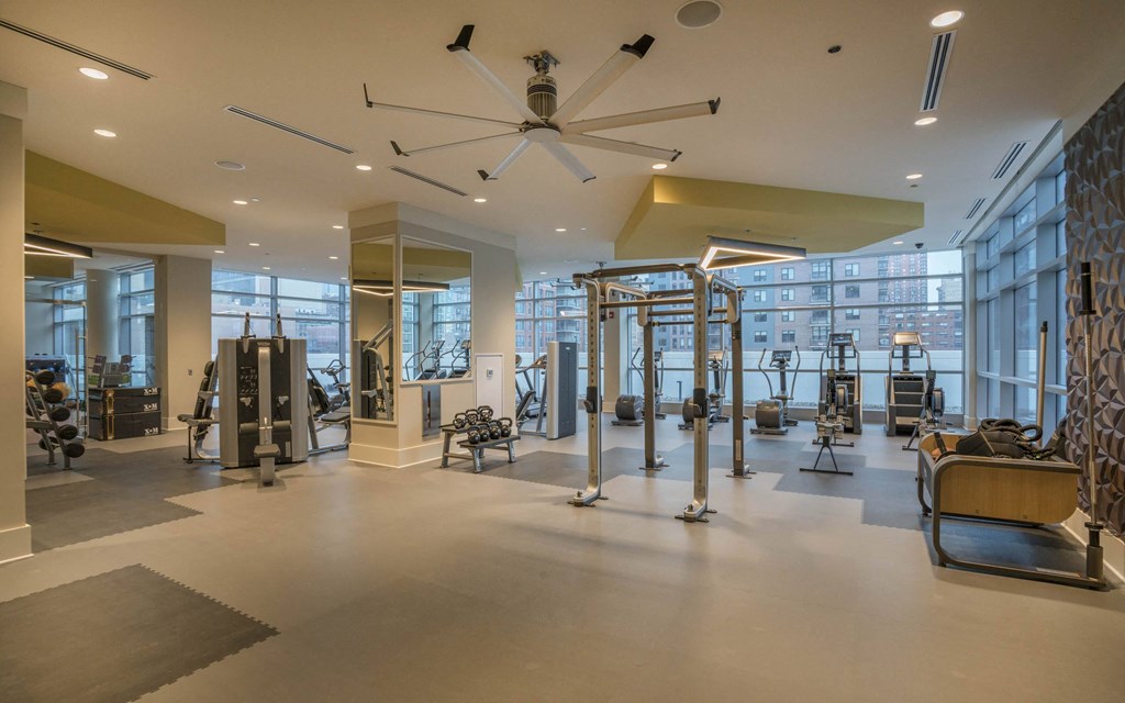 Fitness Center at The Elle Apartments, Chicago, IL, 60605