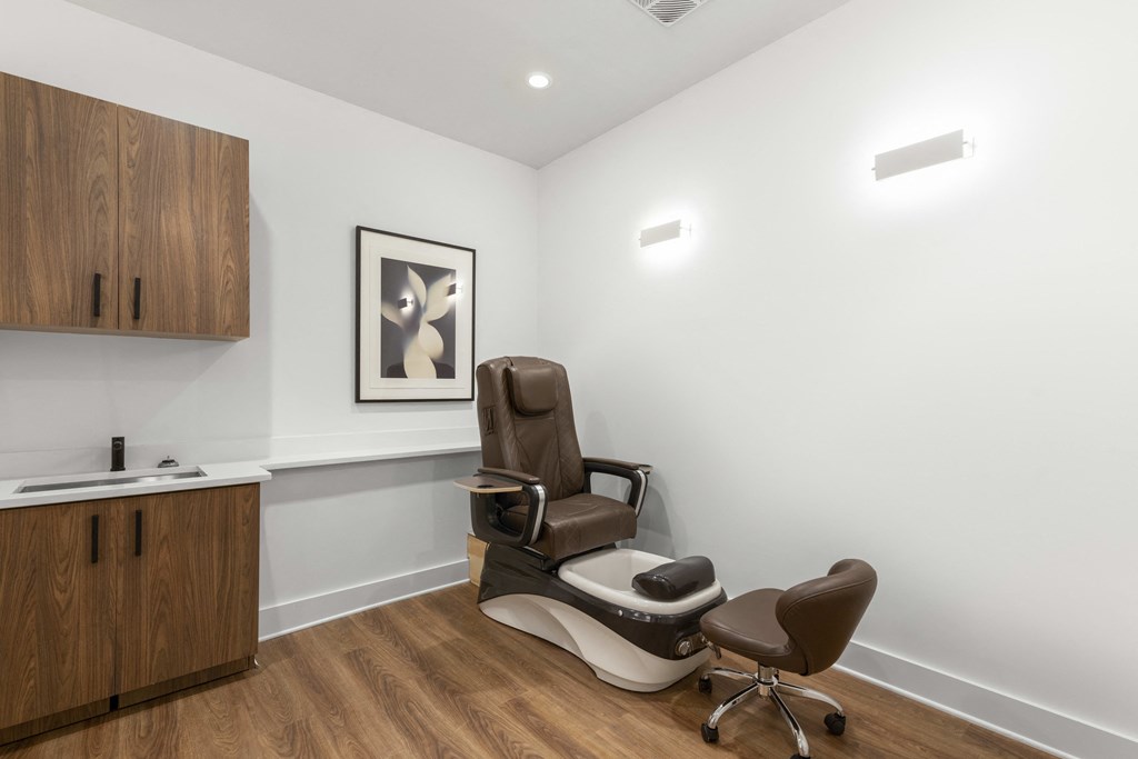 Hair Salon at The Colony, Charlotte, North Carolina