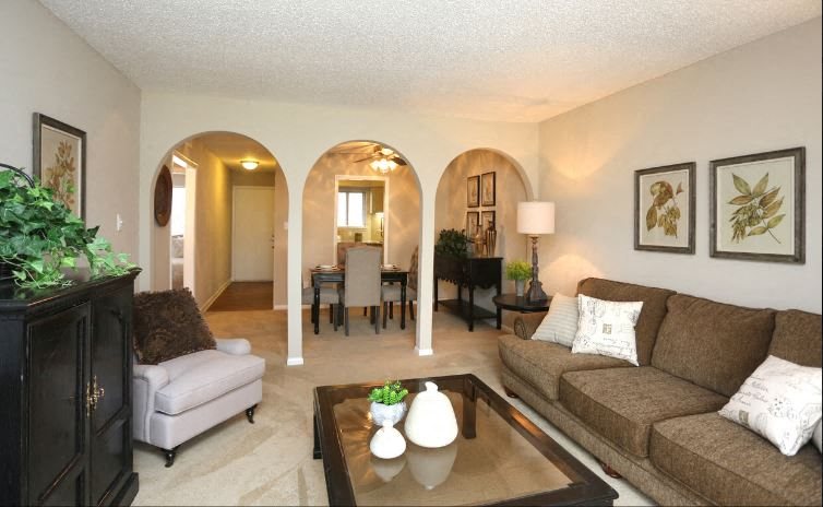 Loxley Chase Apartments
