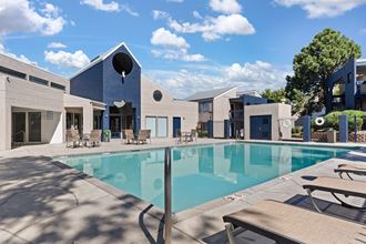 the reserve at city center apartments swimming pool