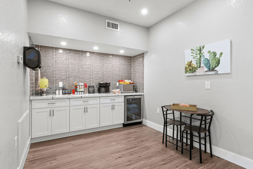 our apartments have a kitchen with a breakfast bar