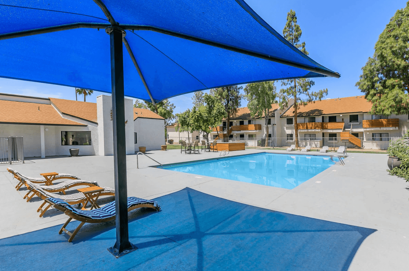 Poolside seating at Tides on McDowell.