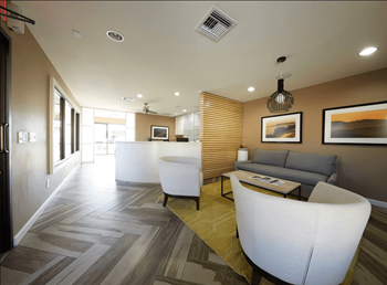 Resident Lounge Area with Seating Areas at The Viridian Apartments in Scottsdale, AZ