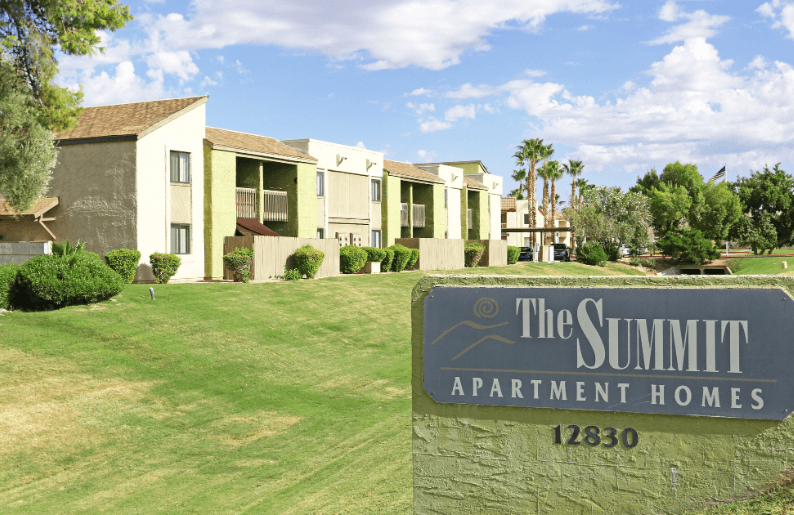 the summit apartments apartment homes for rent sign