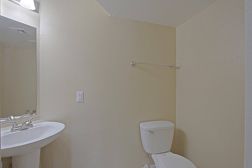 Scottsdale Haciendas Condominiums Powder Room