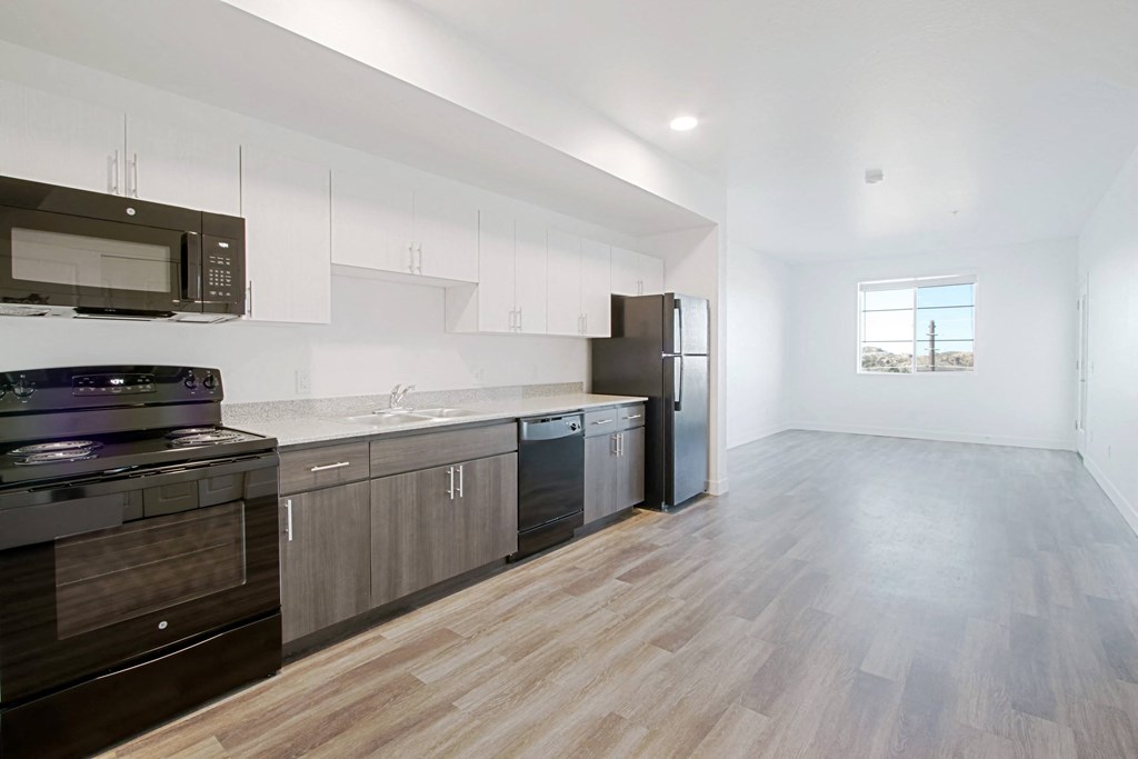 Open Concept Kitchen at 2051 Apartments, Prescott, AZ