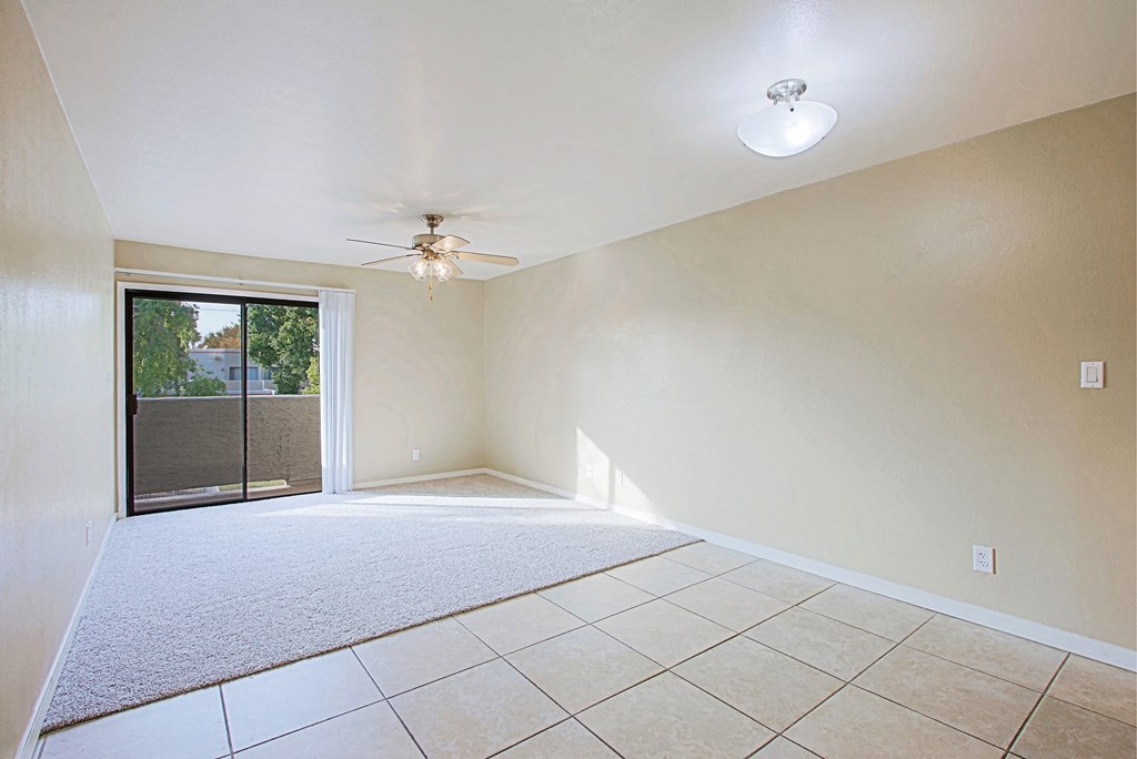 Scottsdale Haciendas Condominiums Greatroom