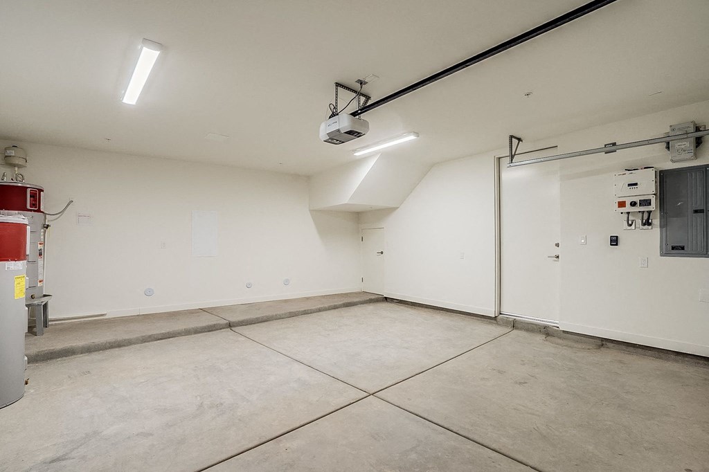 Eclipse Luxury Apartments