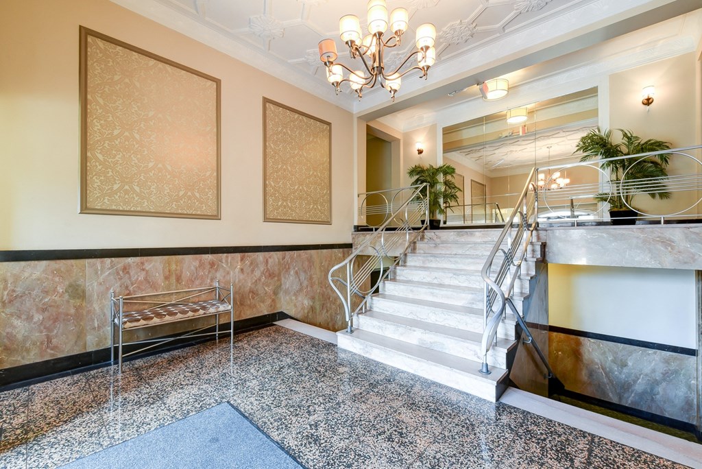 lobby lounge at 1401 sheridan apartments in washington dc