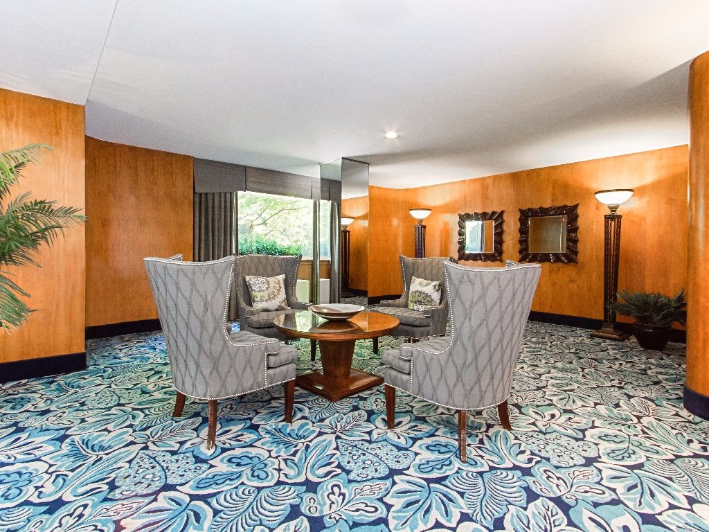 lobby lounge at 2800 woodley road apartments in woodley park washington dc