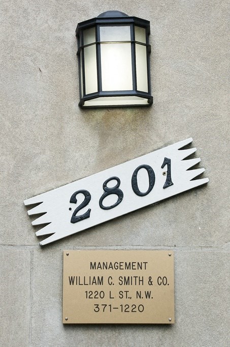 exterior signage at 2801 pennsylvania apartments